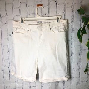 White Short Jeans | Women’s